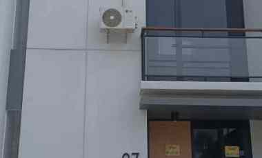 Di Sewakan Cluster Cendana Spark Lippo Cikarang