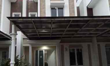 di sewakan rumah cluster thames