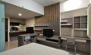 Dijual Apartemen THE Square Lantai 12, Surabaya dekat Univ Petra