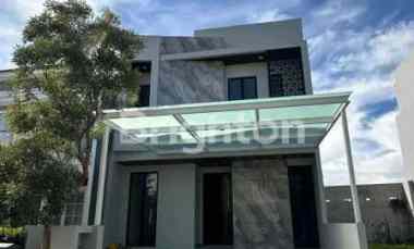 Dian Istana, Rumah Baru Minimalis 2 Lantai, Row Jalan 3 Mobil