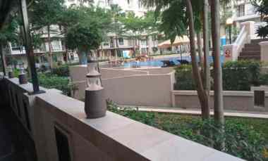 Apartemen 3BR Eastcoast Residence Amethys, View Pool, Semi Furnish