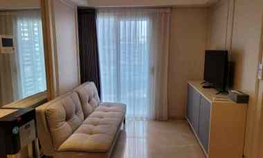 One Icon Lt 19 Full Furnish Sekalangkah ke Tunjungan Plaza Surabaya