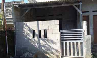 Dijual Cepat Rumah 2 Lantai 250.000.000 Nego