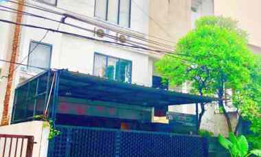 Dijual Guest House Exclusive dekat Setraduta Furnished Aktif Bandung