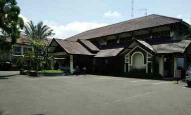 dijual hotel jl candi panggung