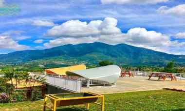 Glamping dan Cafe dengan View Spektakuler di Lembang Bandung Barat