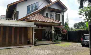 Rumah dan Kost Exclusive 20 Kamar Kawasan Dago Cigadung Bandung