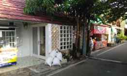 Rumah Kontrakan 33 Kamar N 4 Kios Terletak di jl. Cempaka Jaya/ Cempak