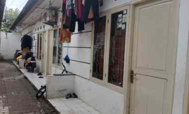 Kost Dijual di Jl palem puri, Jombang ciputat