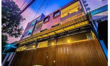 Rumah Kost Baru 18 Kamar Full Furnished Full Terisi di Tanjungduren