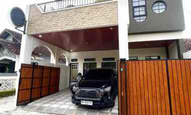 Rumah Induk dan Kost Eksklusif 3 Lantai di Palagan Monjali