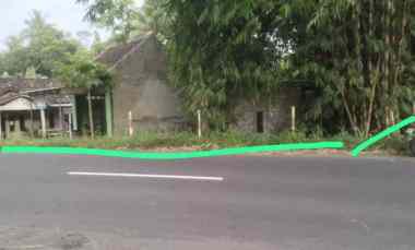 Dijual Pekarangan Mangku Jalan PU Pasar Kembang