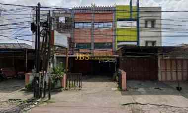 dijual ruko 3 tingkat di jalan gatot subroto medan