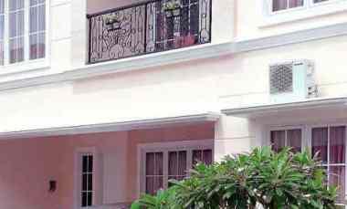 Jual Rumah Komplek di The Villas Cinere, Gandul, Depok, Jawa Barat