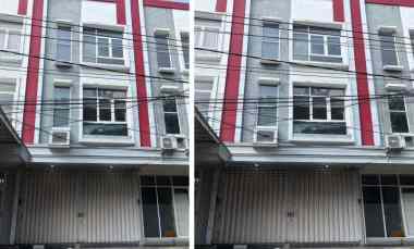 Dijual Ruko 3 Lantai Siap Pakai Raya Dharmahusada Indah REV.A440