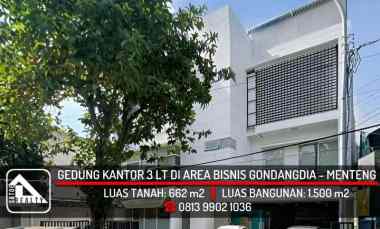 Gedung Komersial 3 Lantai di Area Gondangdia, Menteng, Jakarta Pusat