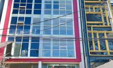 Ruko Mewah 5 Lantai di Gubeng Bonus Lift dekat ke RS Siloam, Praxis