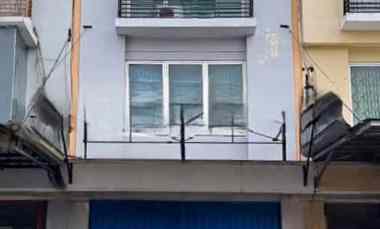 Komersial Dijual di Jalan Cluster Aralia Kota Harapan Indah Bekasi