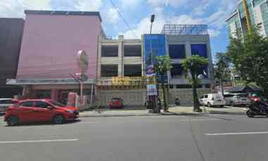 dijual ruko gudang kantor jalan gajah mada simpang