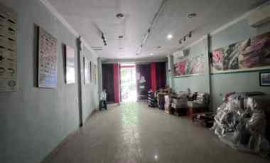 Dijual Ruko Ful Bangunan 3lantai di Jalan Raya Boulevard Kelapa Gading