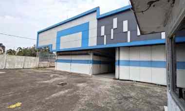 Gudang/Gedung Pinggir Jalan Raya KH Hasyim Ashari Cipondoh Tangerang