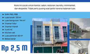 Dijual Ruko Sekip Palembang 3 Lantai dengan Parkiran Luas