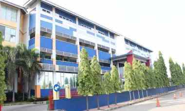 Murahh Dijual Gedung Luas 4.104mtr Eks. Sklh di jl. Arteri Raya Gading