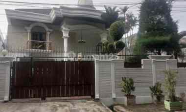 Jual Rumah Mewah Full Furnished Jakarta Pusat SHM di Cempaka Putih