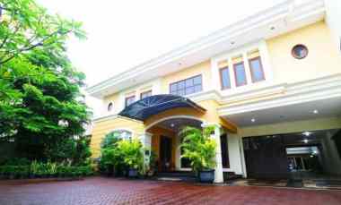 Rumah Kost Guest House Raya Kertajaya Indah Strategis Hitung Tanah