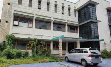 Jual Gedung Bekas Sekolah di Jalan Tubagus Ismail Bandung