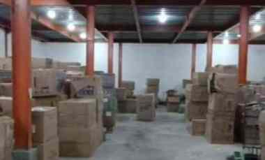 Gudang Kedinding, 3 Unit Gandeng, Tinggi 9 M, Row Jln Truk Ban Doble