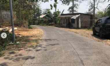 Dijual Gudang 4.2 Ha, Siap Pakai Lokasi 1.5 km dari Soponusa Ngoro Moj