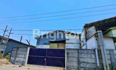 Gudang Osowilangun Permai Akses Kontainer dekat Pelabuhan TTL, Tol