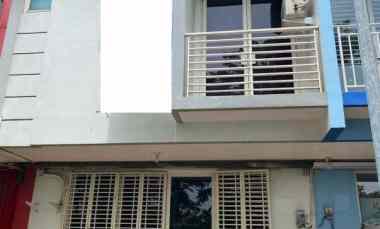 Ruko Park Way San Diego Pakuwon City Surabaya Timur Lks Sekitar Ramai