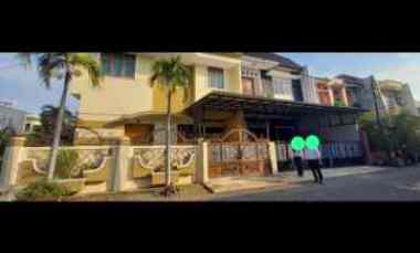 Dijual Tanah Bonus Bangunan 2 Rumah Megah di Perum Semarang Indah