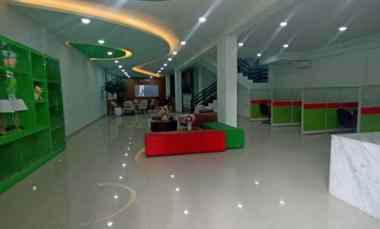 Ruko 4lt Raya Gubeng Surabaya Pusat, Nol Jalan Utama, Nego