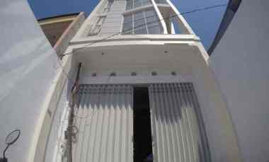 Komersial Dijual di Raya Pandugo Rungkut Surabaya Timur