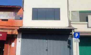 Siap Pakai Ruko 3 Lantai Raya Peneleh dekat Tugu Pahlawan, Pasar Atom