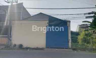 Wonorejo Gudang Siap Pakai dekat Jalan Tol Row Muat Truk Besar