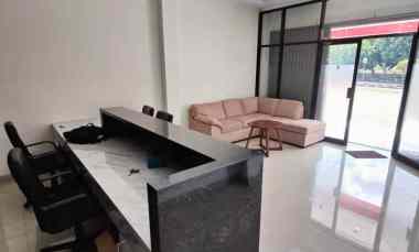Komersial Dijual di ringroad utara