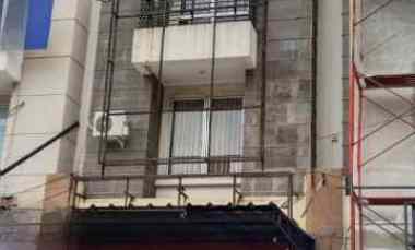 Ruko 3 Lantai Strategis di Taman Cemara Harapan Indah Bekasi