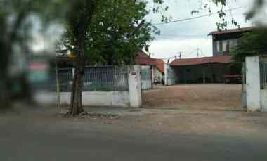 Komersial Dijual di TEPI JALAN SUKARNO HATTA PASURUAN KOTA