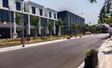 Tierra SOHO Avenue Surabaya Barat 3 Lantai Dual Fasad, Raya Boulevard