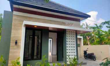 dijual rumah 1 km rsud penembahan senopati