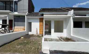 Dijual Rumah 1 Lantai Ready Stock di Singosari, Malang