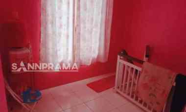 dijual rumah 2 lantai