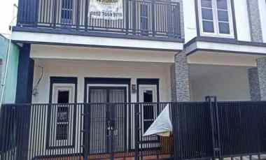 Dijual Rumah 2 Lantai Siap Huni - Cluster Graha Raflesia