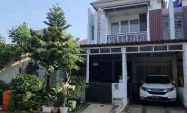 Dijual Rumah 2,5 Lantai dalam Cluster Sumarecon Bekasi Kota