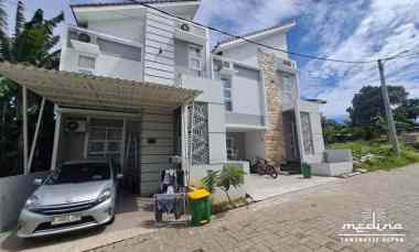 Rumah Syariah Depok 2 Lantai 700 jutaan Hunian Islami Modern dekat Ui