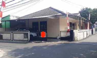 Rumah Hook Area Benda, Akses 1 Mobil, 250 M ke Ampera Raya